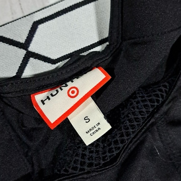 NWT HUNTER Mesh Back Tank - Picture 7 of 7